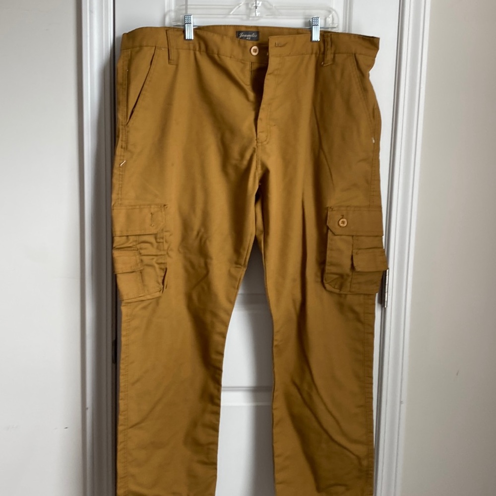 Men’s cargo pants